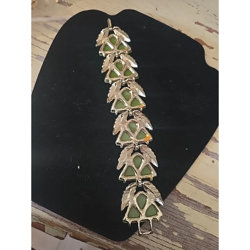 Vtg Silver Tone Leaf Green Triangle Cabochon Statement‎ Fashion Jewelry Bracelet